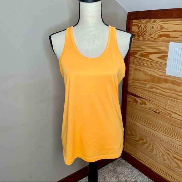 Nike Dri-Fit Regular Fit Racerback Activewear Workout Tank Neon Orange Medium - Picture 1 of 9